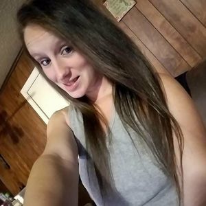 Meet your Posher, Chelsie